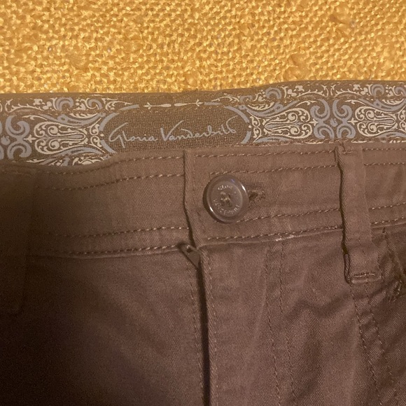 very good condition. 98% cotton & 2% spandex. super comfy . Runs small (7) - Picture 2 of 4